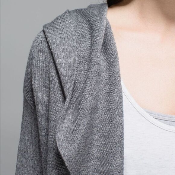 Lululemon Cabin Yogi Wrap Heathered Medium Grey / Slate Open Hooded Cardigan - Picture 3 of 9